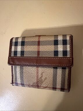 Burberry novacheck & leather wallet
